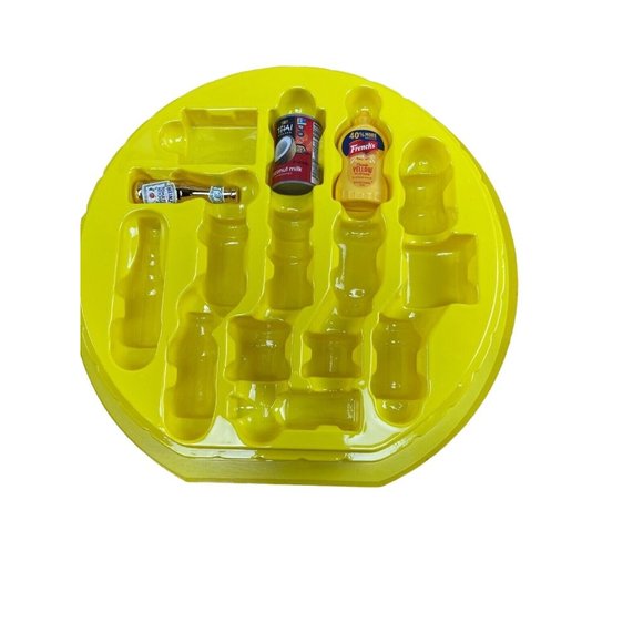 Zuru 5 Surprise Mini Brand SERIES 2 Collectors Case, with 4 Exclusive Minis - Picture 4 of 7